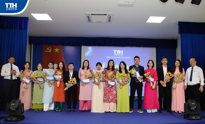 hình ảnh trong hội nghị 3