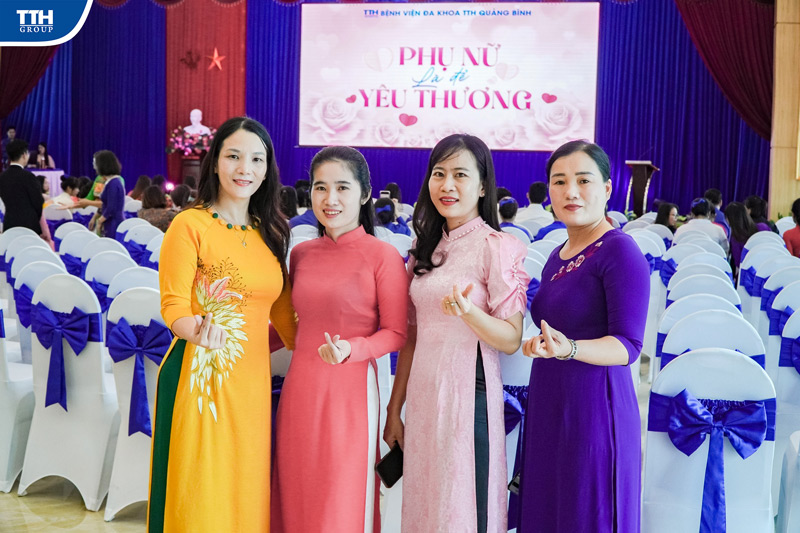 CBNV nữ tham gia hội nghị