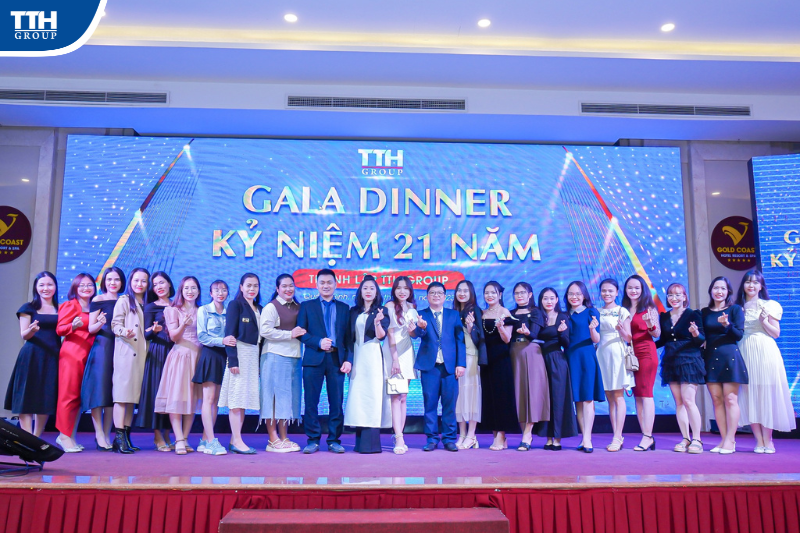 an lãnh đạo TTH Group và Ban Giám đốc Bệnh viện dành những lời cảm ơn và tri ân