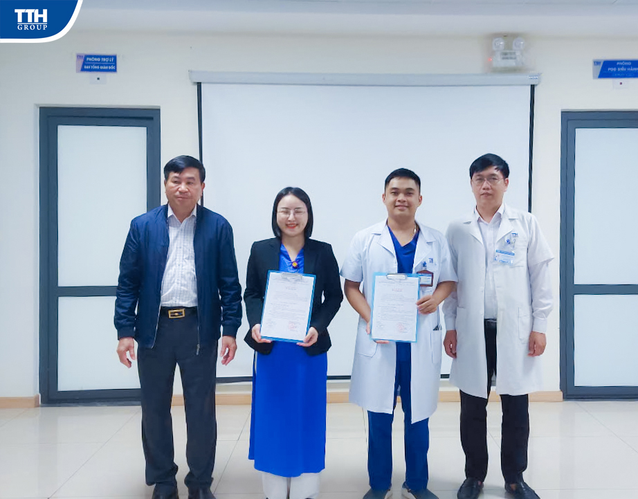 đồng chí Nguyễn Xuân Hồng - Bí thư Chi bộ Đảng TTH Group