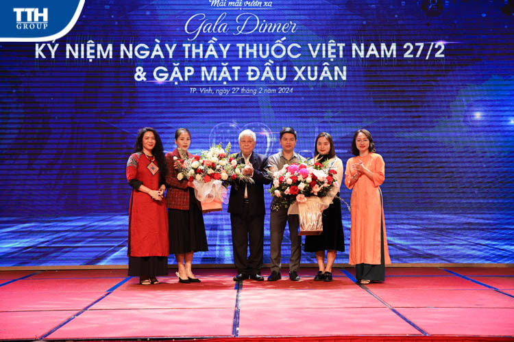 toàn thể CBNV TTH Group luôn phải giữ vững y đức