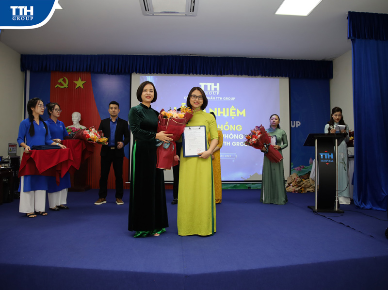 hình ảnh trong hội nghị 6