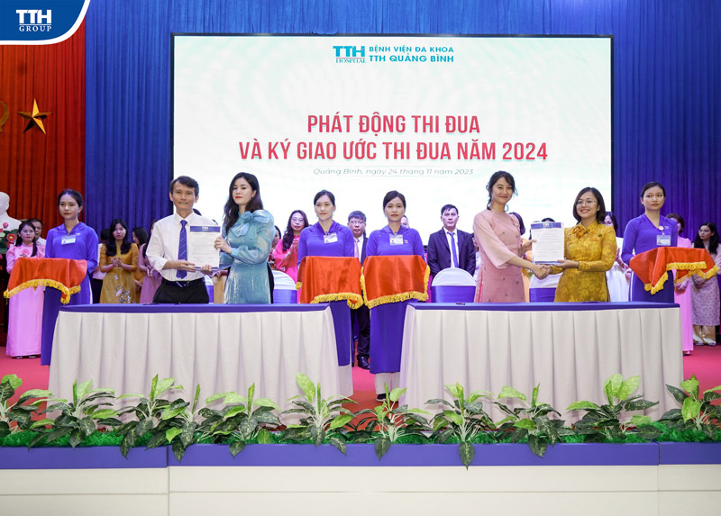 phát động thi đua