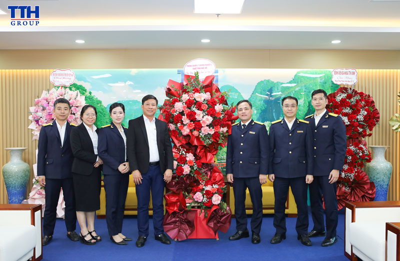 đoàn 2 CHÚC MỪNG NGÀY THẦY THUỐC VIỆT NAM 27/2