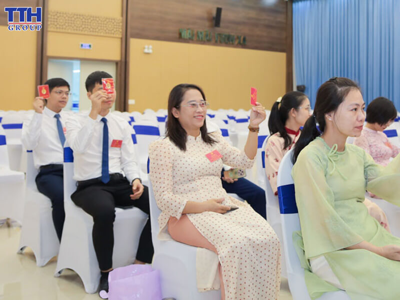  Đại hội cũng đã thông qua Nghị quyết với sự đồng thuận cao