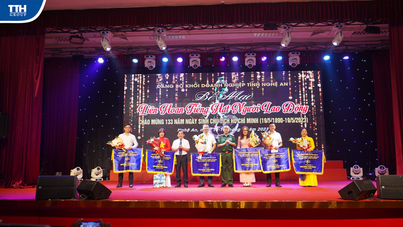 cán bộ nhân viên TTH Group vẫn dành rất nhiều nỗ lực và tâm huyết