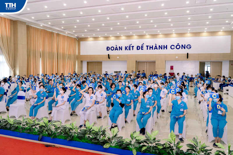 Hội thi gồm 2 phần thi lý thuyết và thực hành. Phần thi lý thuyết “Rung chuông vàng” 