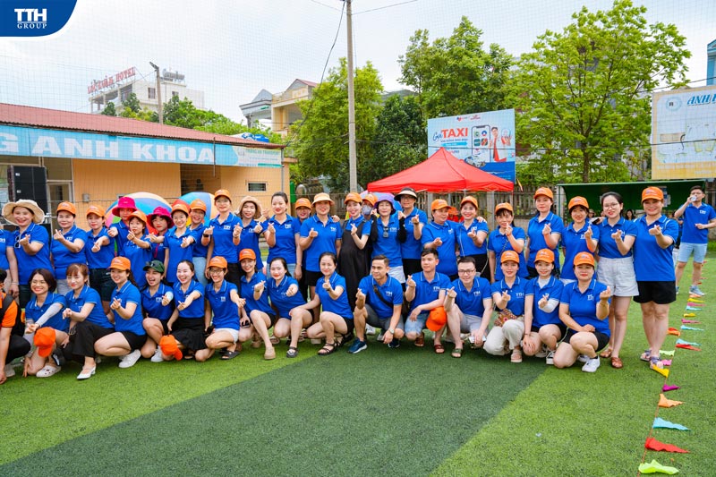 Teambuilding của cán bộ nhân viên TTH Group du lịch Ninh Bình