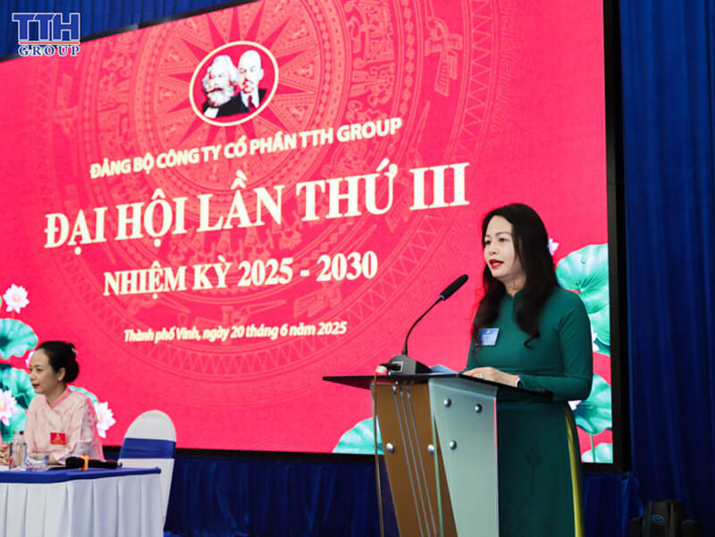 Sự hiện diện và chỉ đạo của các cấp lãnh đạo