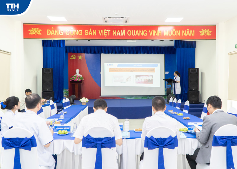  Hội đồng đã được nghe kết quả nghiên cứu khoa học của các báo cáo viên. 