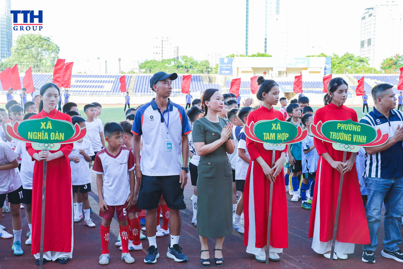 TTH Group - nhà tài trợ bạc