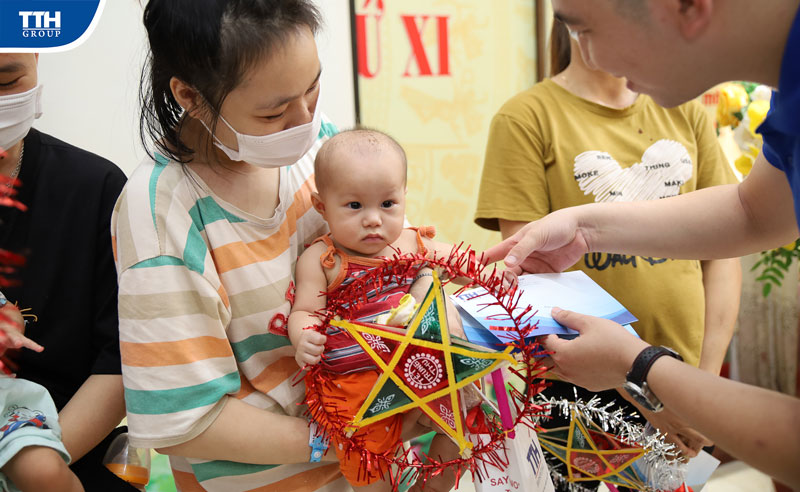 Quảng Bình là Trung tâm PHCN trẻ khuyết tật.
