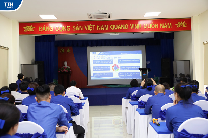 ĐÀO TẠO CHUYÊN ĐỀ: "HƯỚNG DẪN THỰC HÀNH 5S" CHO CBVN KHỐI TỔNG CÔNG TY
