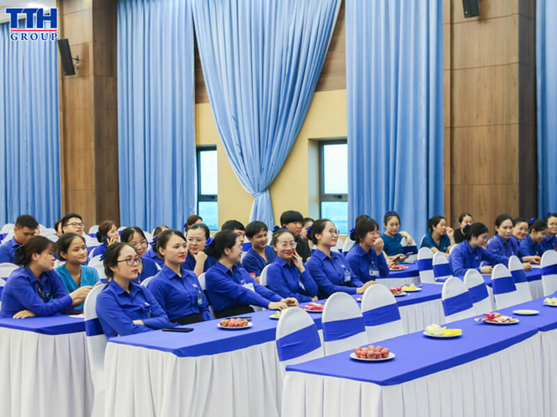 TTH GROUP TỔ CHỨC TIỆC SINH NHẬT THÁNG 6